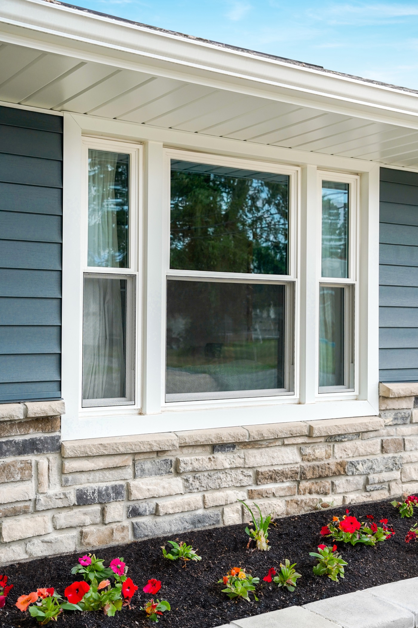 White Aspect Mulled Double Hung Windows Exterior replacement window style option